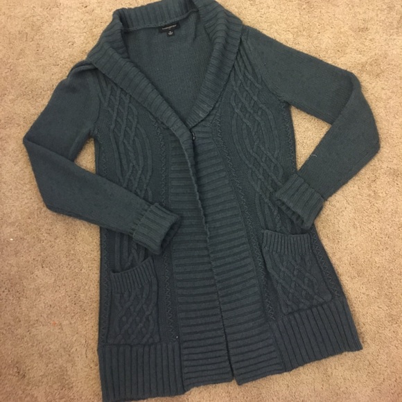 BANANA REPUBLIC Cable Knit Sweater - Picture 1 of 4
